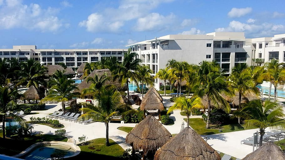 Best all-inclusive resorts for families. playa del carmen beach resort