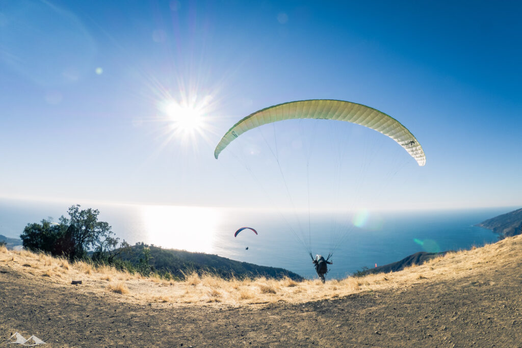 women to travel solo, big sur paragliding